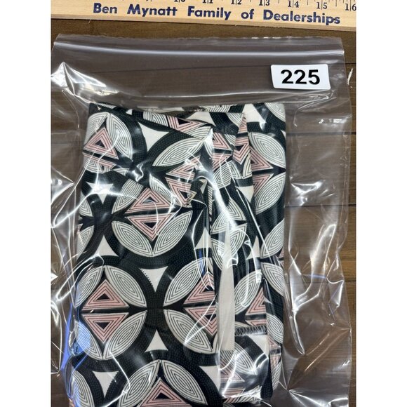 Ann Taylor Geometric MCM Print Pencil Skirt Size 4 - Picture 9 of 9